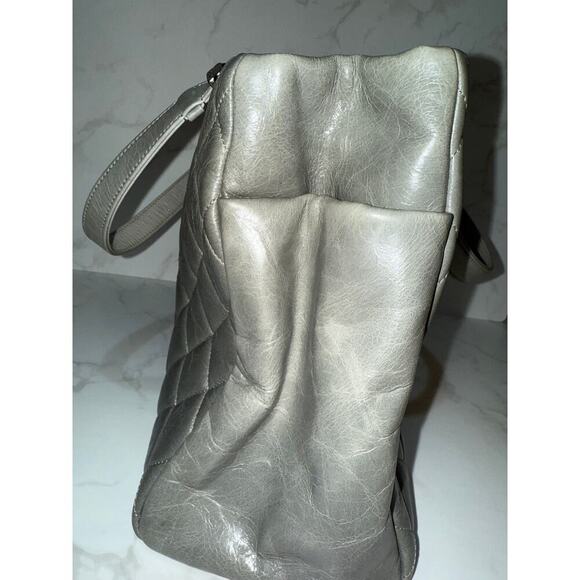 Chanel Grey Quilted Glazed Calfskin Leather Chain Tote Bag - Picture 2 of 12